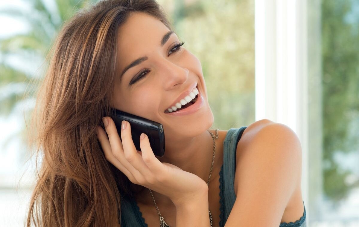  Видит Бог, Вера не хотела такого конца этой женщине.  -Юль, я сейчас возьму такси и к тебе приеду, хорошо? - ей нужно было обязательно сейчас выговориться. -Случилось чего? - спросила Юля. -Да.