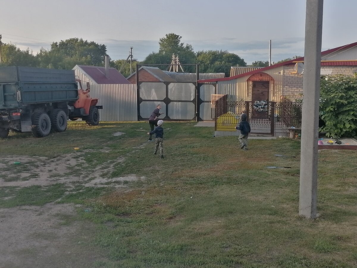 9 часов вечера- не спать!