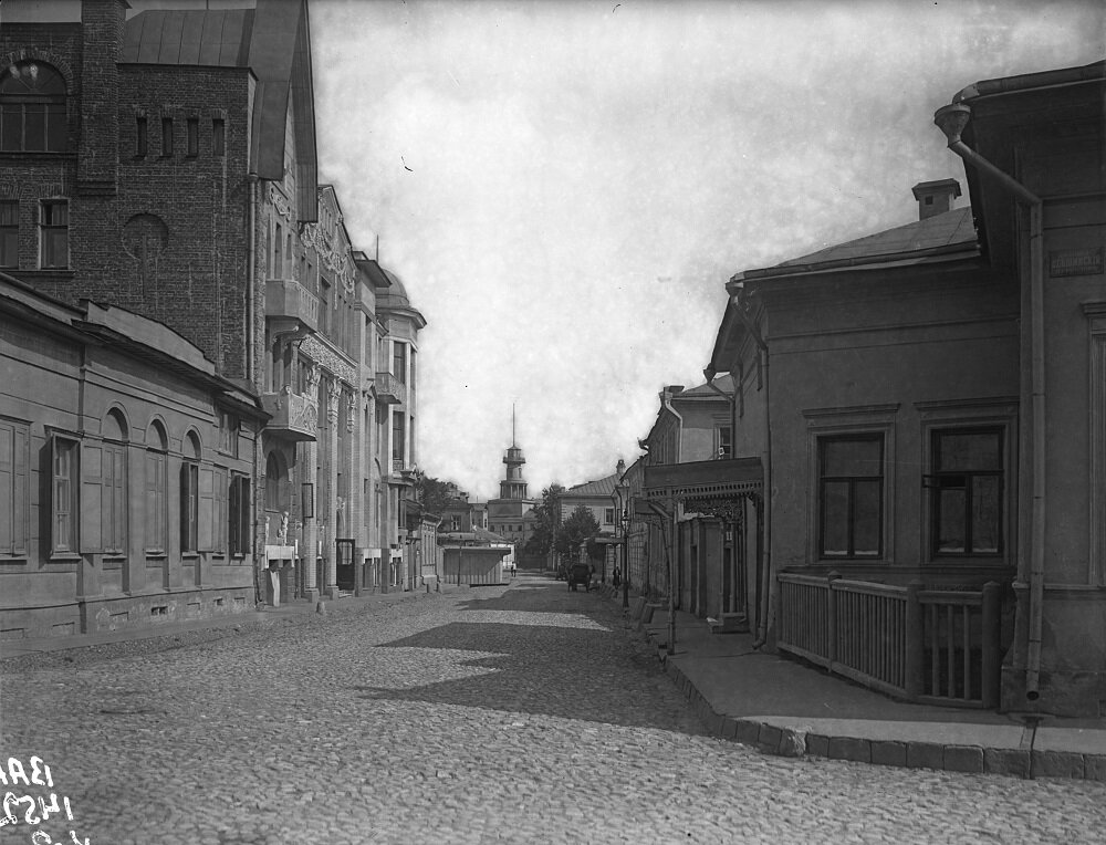 Чистый переулок, вид со стороны Левшинского переулка