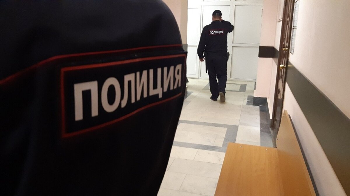     В понедельник, 26 июня, в Татарстане главными темами дня стали борьба с вандалами в Казани и Челнах, перенос сроков строительства мусоросжигательного завода и очередной приговор виновному в пытках полицейскому.