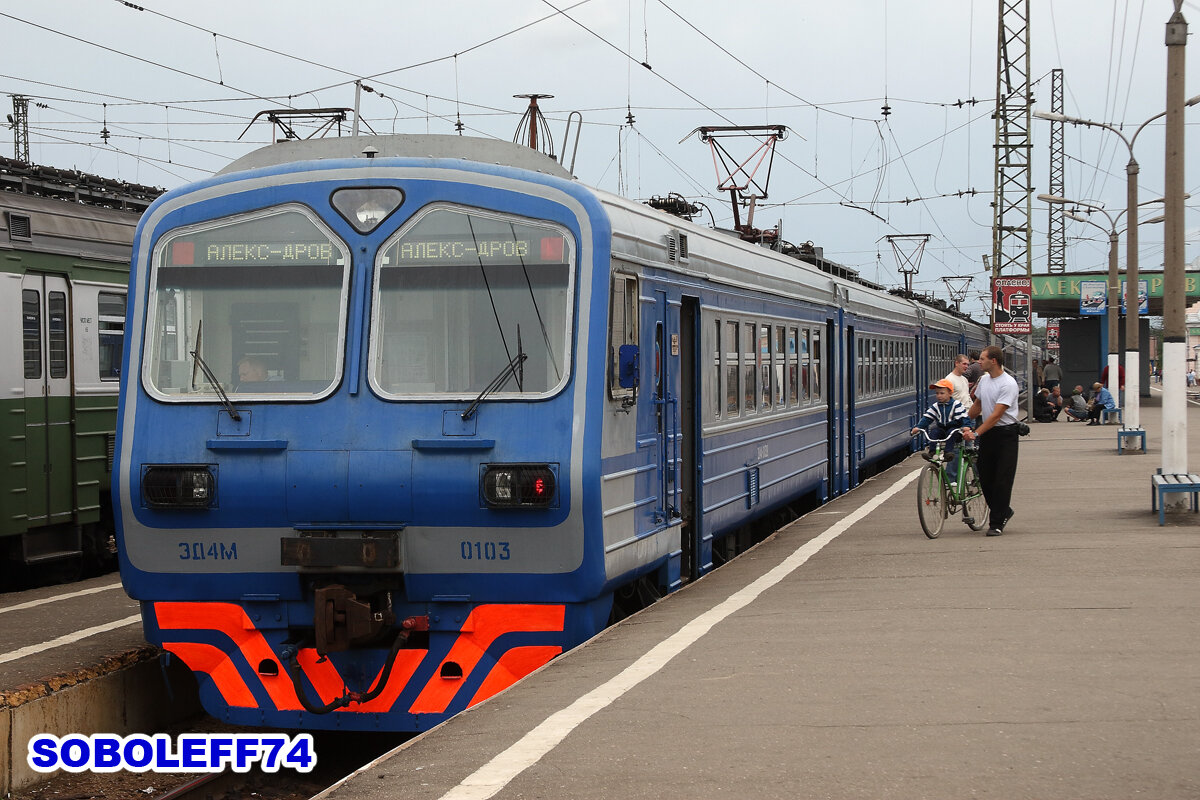 Электропоезд ЭД4М-0103