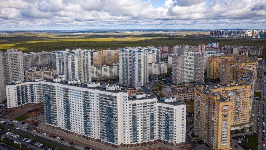    Многоэтажные жилые дома Автор фото: Тихонов Михаил