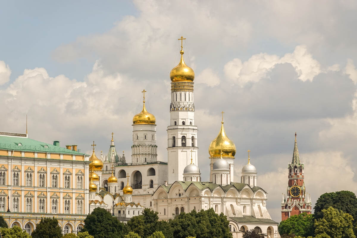 Прогулка по Москве. Запрещенная площадь, князь-призрак и потрясающие виды |  Самый главный путешественник | Дзен