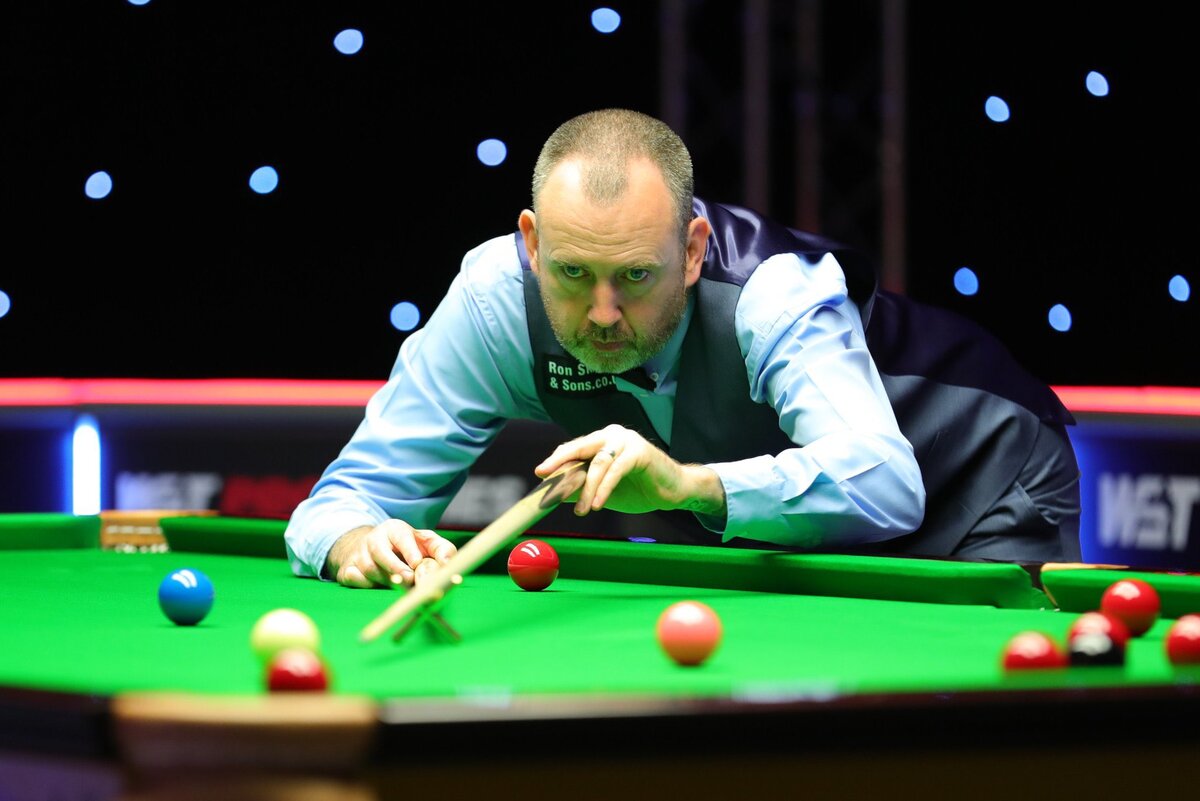 Марк робертсон снукер. Снукер бокс. Снукер сезонный рейтинг игроков на сегодня. Нил 16 локтей. Снукер сезонный рейтинг игроков на сегодня.