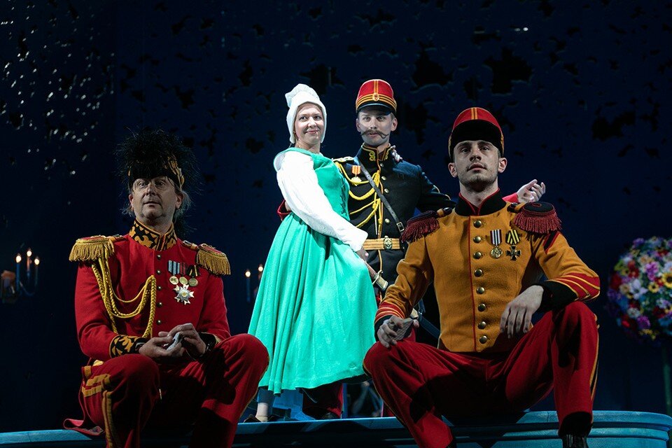    Театр Комиссаржевской завершает 80-й сезон мощным высказыванием о любви во всех ее проявлениях. Фото: Олег Стефанцов