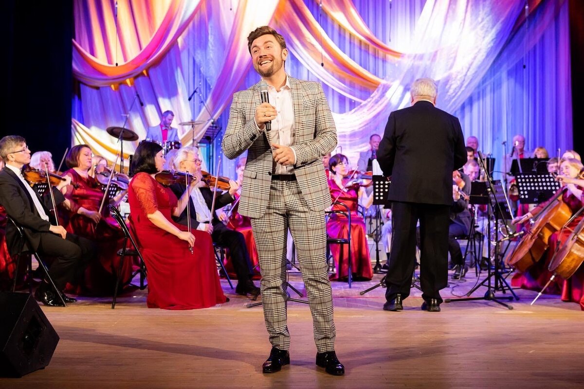 Антон Наумов. Сольно