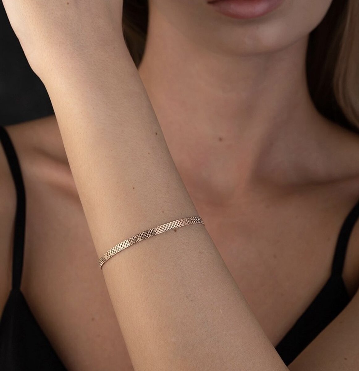 золотой браслет