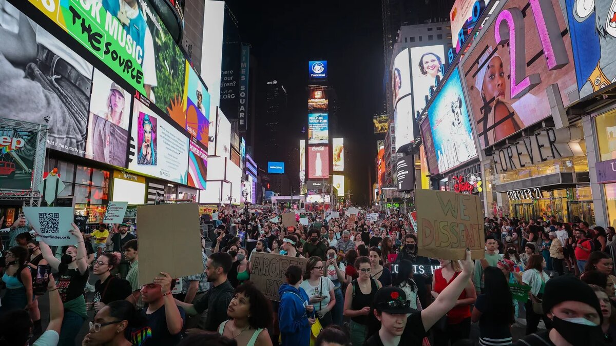 Никто не протестует против отмены позитивной дискриминации