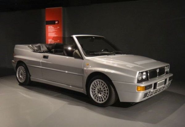 1989 Lancia Delta HF Integrale 16v (831): история, технические характеристики, особенности