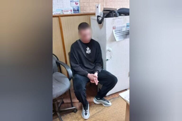    В Новотроицке курьер мошенников похитил у четырех пенсионеров более 700 тысяч рублей Андрей Севостьянов