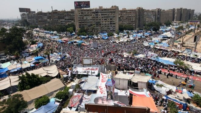  Египет вынес вердикты в отношении более чем 700 человек за про-мусульманское Братство, после того как президент Мухаммед Мурси был свергнут в 2013 году.