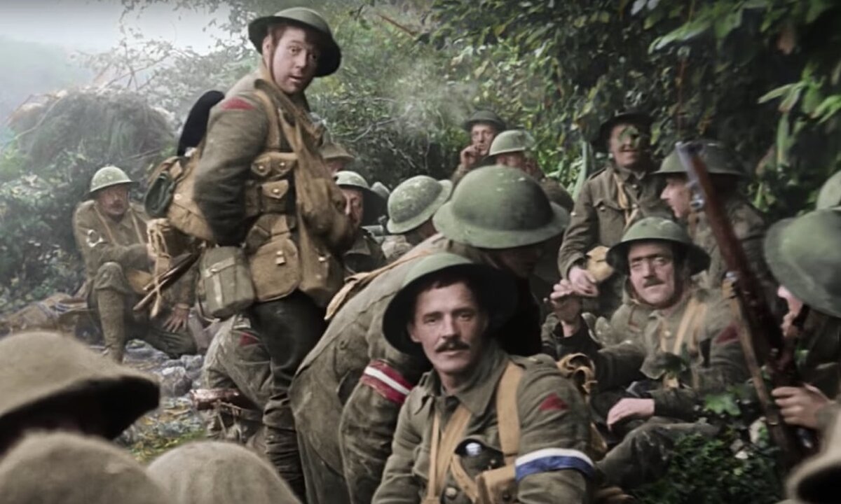 Кадры из фильма: BBC/Wingnut Films/IWM  