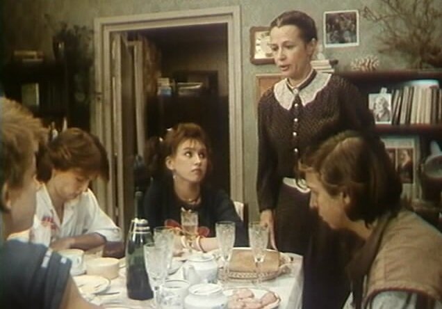 Топ-10. Лучшие советские фильмы про школу | КИНОМАНЬЯК | Дзен