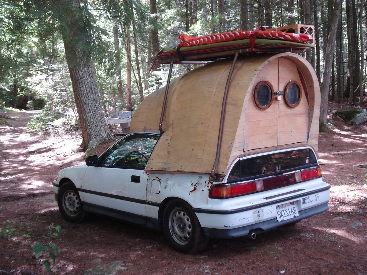 Sedan Camper