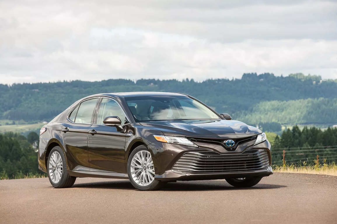 Toyota Camry (2019)