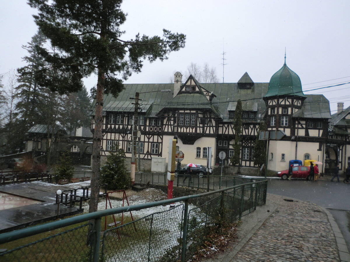 Входная часть на территорию Замка