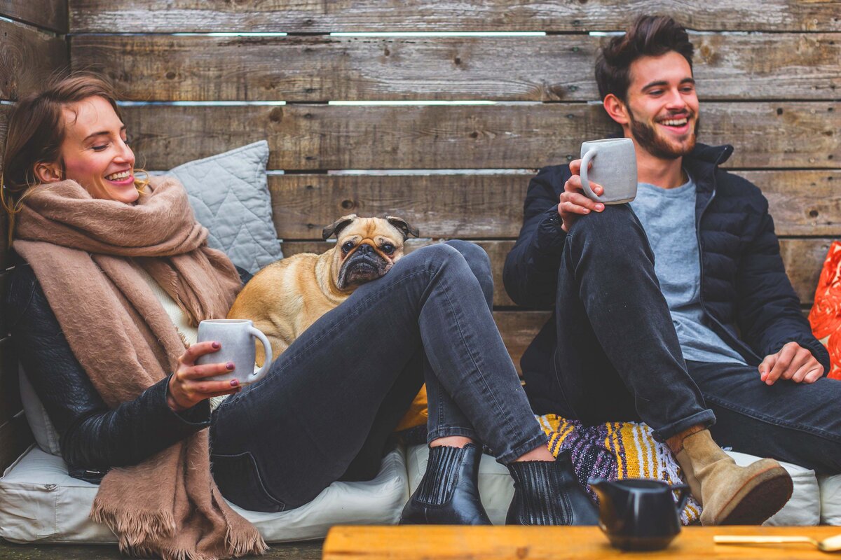 Любите и принимайте друг друга полностью, девочки. А Вселенная Вас за это отблагодарит.