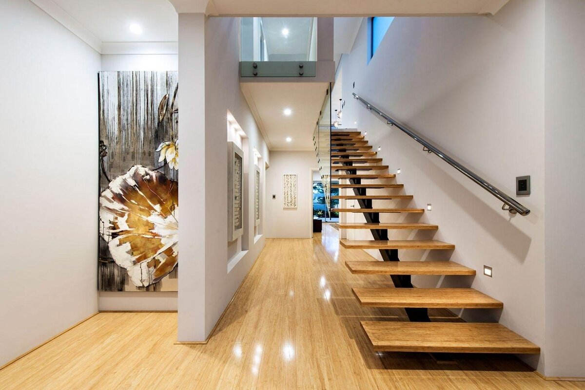 Лестницы в стиле Хай-тек - Дизайн лестничных холлов Хай-тек