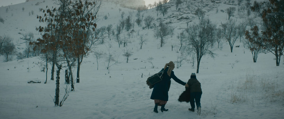 Кадр из фильма "Сулейман-гора"
