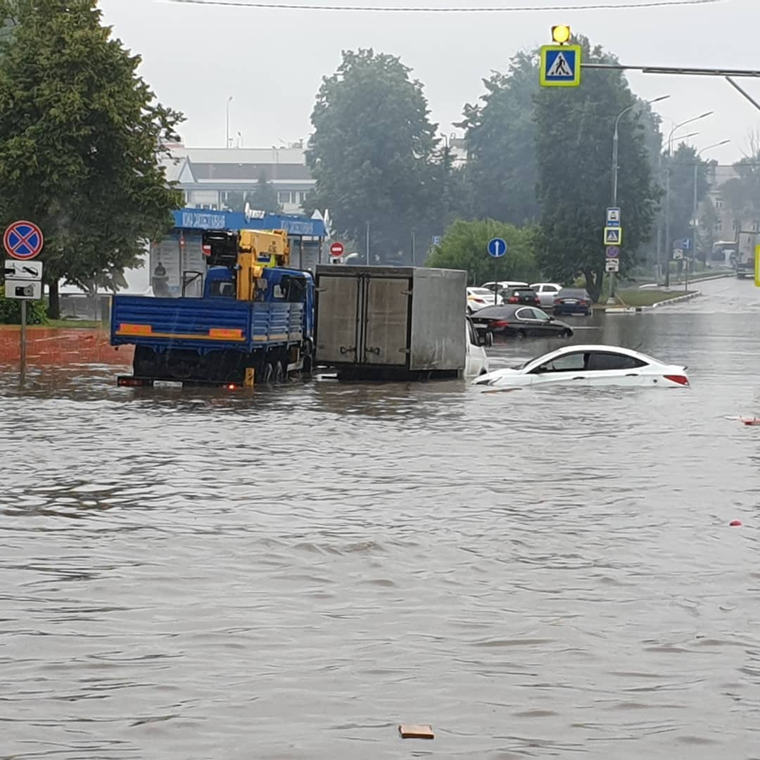 Наводнение в турции. Прикольные потоп. Потоп 3. Анапа наводнение 2021. Наводнение в тбилиси в 2015 году.