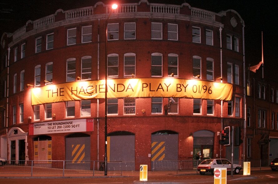 Так выглядел ночной клуб "Hacienda"\\Манчестер. 