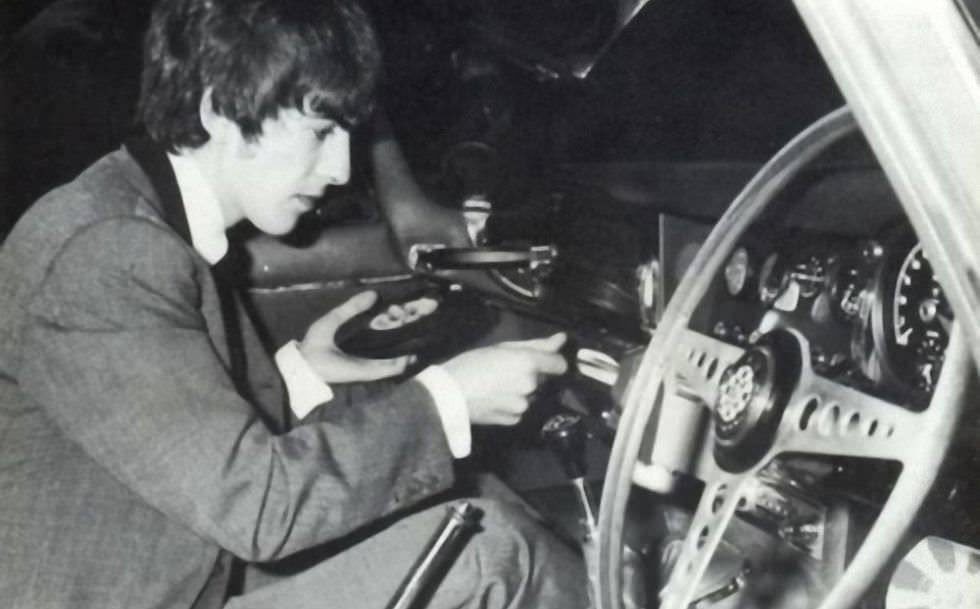 Джордж Харрисон в рекламе Highway Hi-Fi