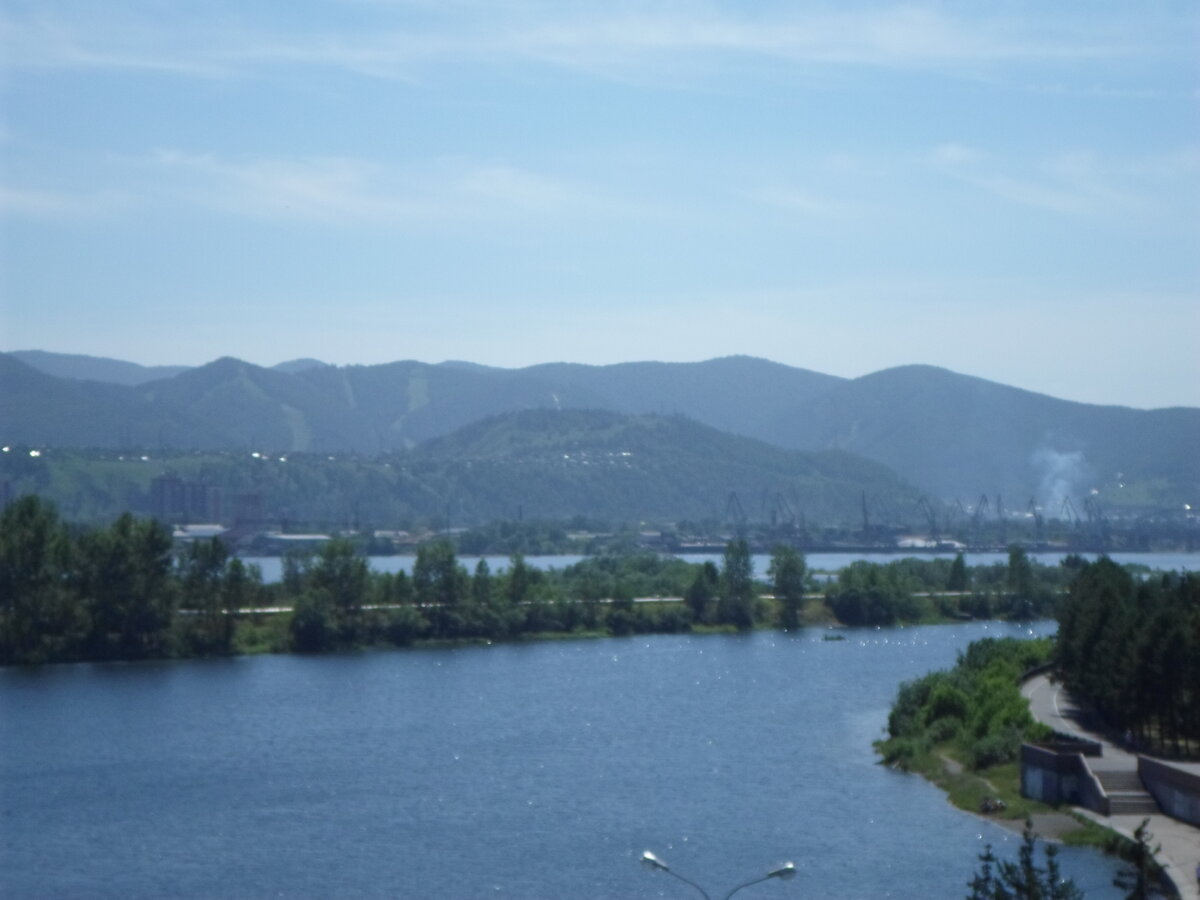 Есть ли в красноярске горы