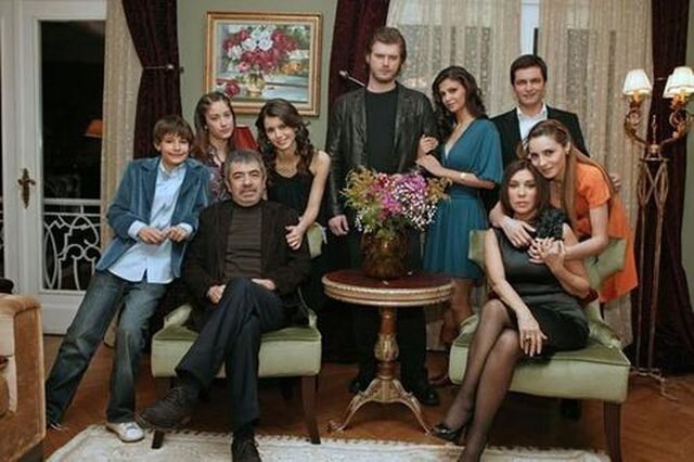 Команда сериала Запретная любовь/Aşk-ı Memnu