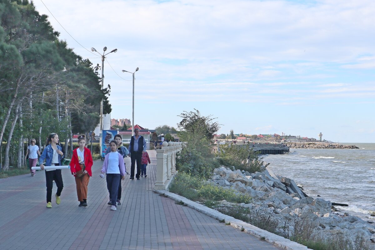 Каспийск - как выглядит промышленный город-курорт Дагестана