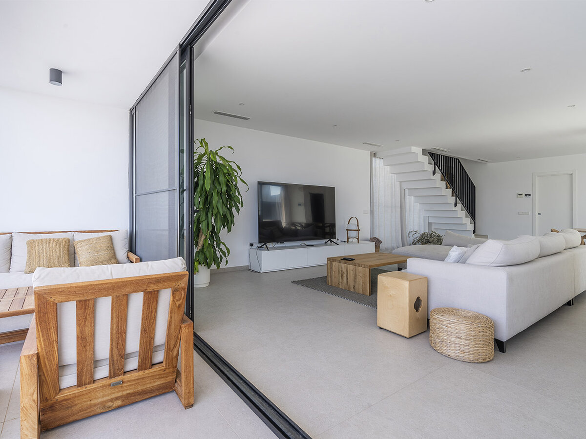 Плитка под камень в проекте дома для семейного отдыха