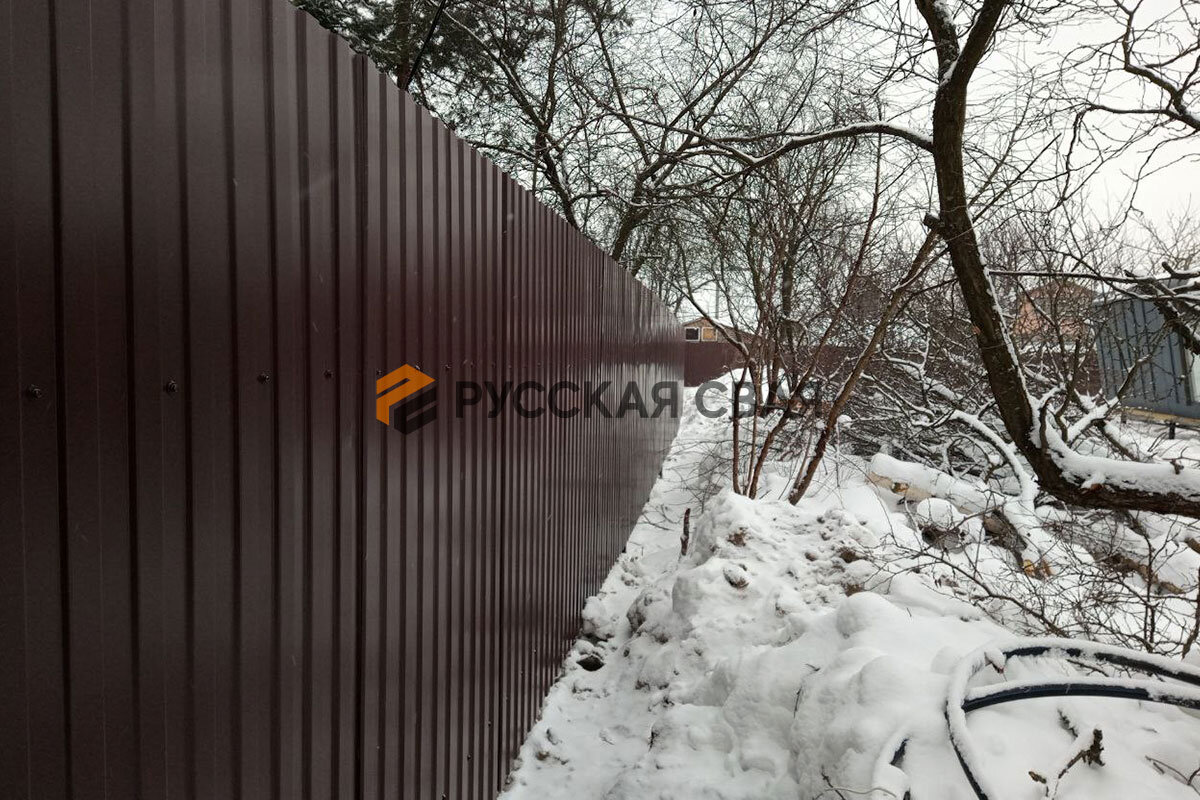 Забор из профлиста в СНТ Дружный