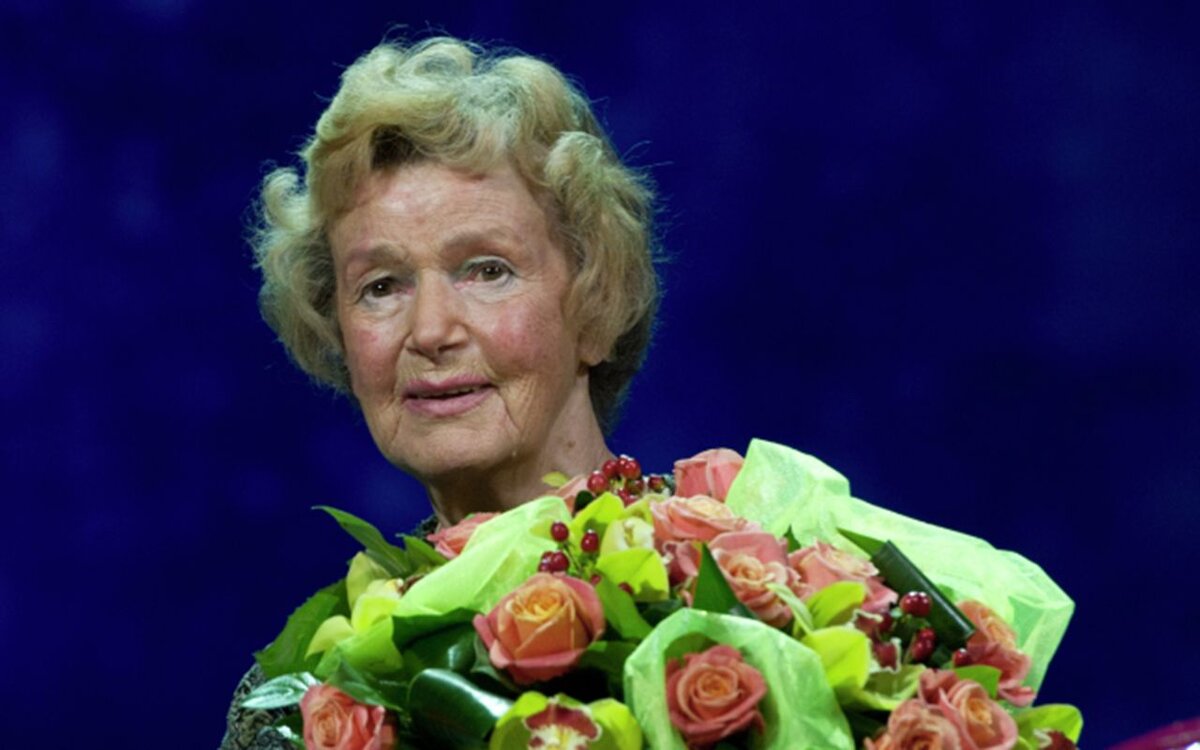 Юлия борисова актриса биография и личная жизнь