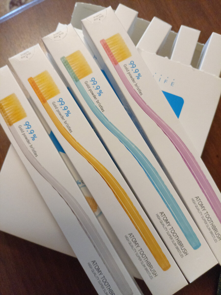 Щетки зубные Атоми