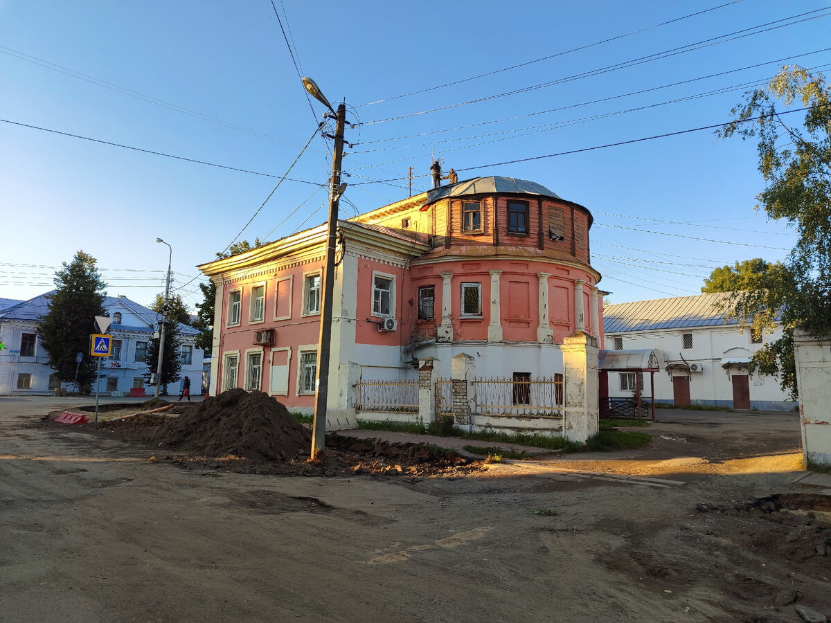 Что посмотреть в Угличе. Моя прогулка по городу. Личный опыт и немного  теории | w-sail | Дзен