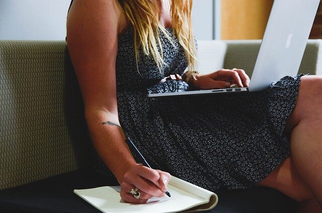 Изображение StartupStockPhotos с сайта Pixabay