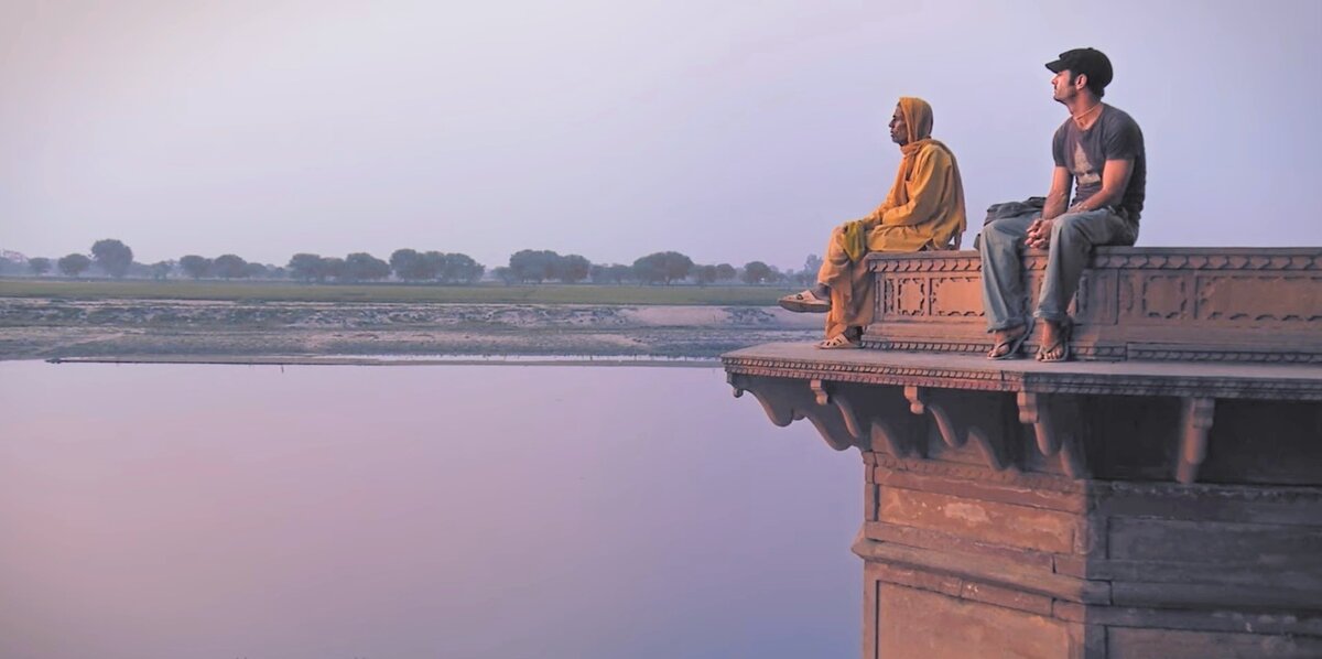 Кадр из фильма Reconnection (Соединение)