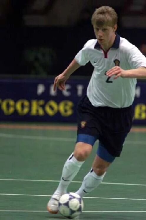 Фалькао футболист бразилия. Рикардиньо мини футбол португалия. Футболисты по мини футболу. Лучшие игроки мини футбола. Лучшие игроки мини футбола.