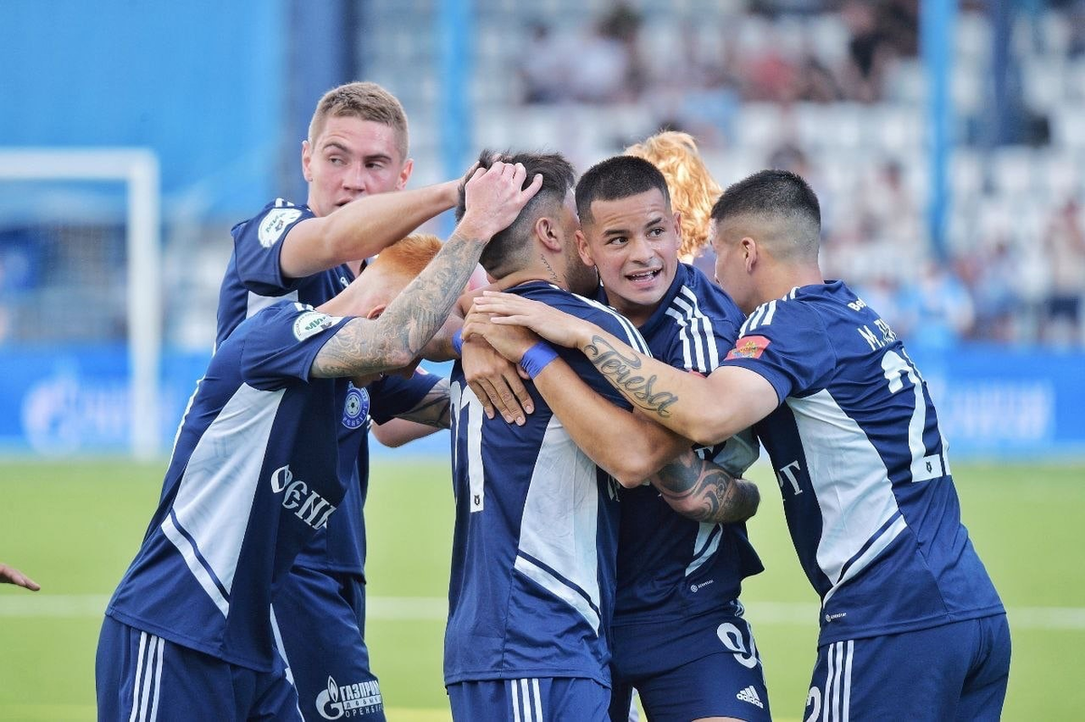 Фото ФК Оренбург