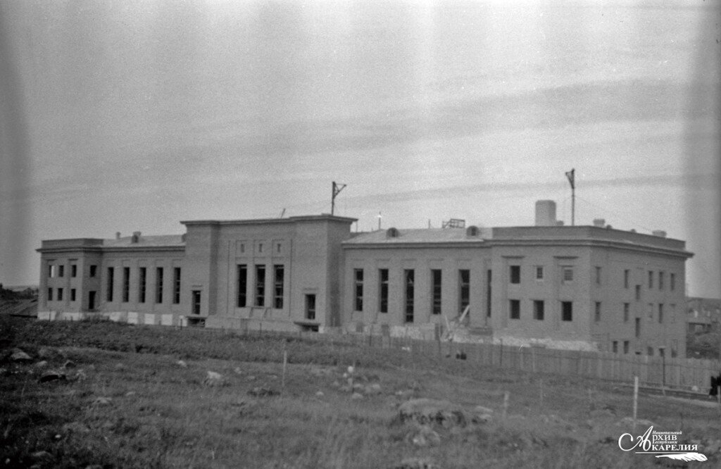    Краеведы нашли интересную подробность в истории вокзала ПетрозаводскаЕвгений Блейхман, 1973 год. Из фондов Национального музея РК