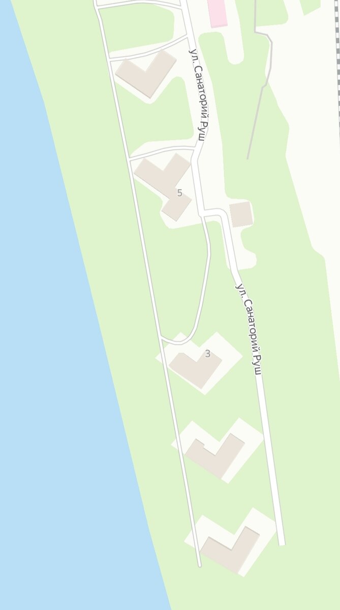 Старые двухэтажные корпуса на карте (один, в середине, снесён)