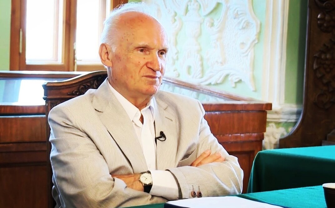 Алексей Ильич Осипов — учёный-богослов, педагог и публицист, доктор богословия, заслуженный профессор Московской духовной академии, апологет, проповедник, писатель, православный катехизатор.