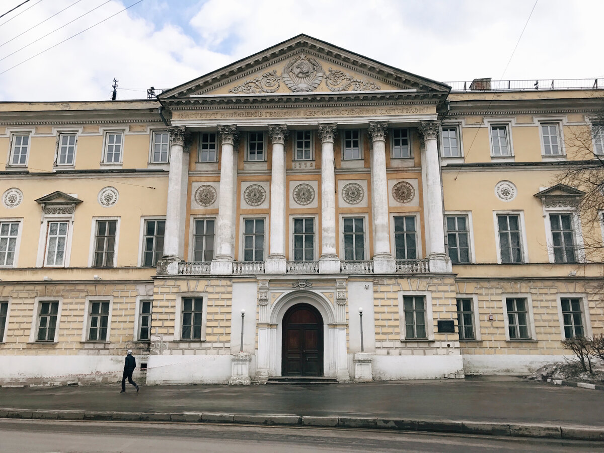 Особняк Демидова в Гороховом переулке, архитектор М.Ф. Казаков. 1789 — 1791 гг. постройки