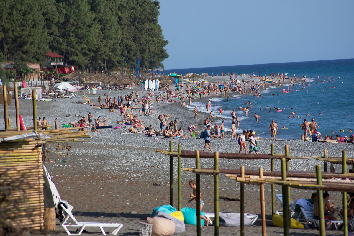 Абхазия Пицунда дикий пляж