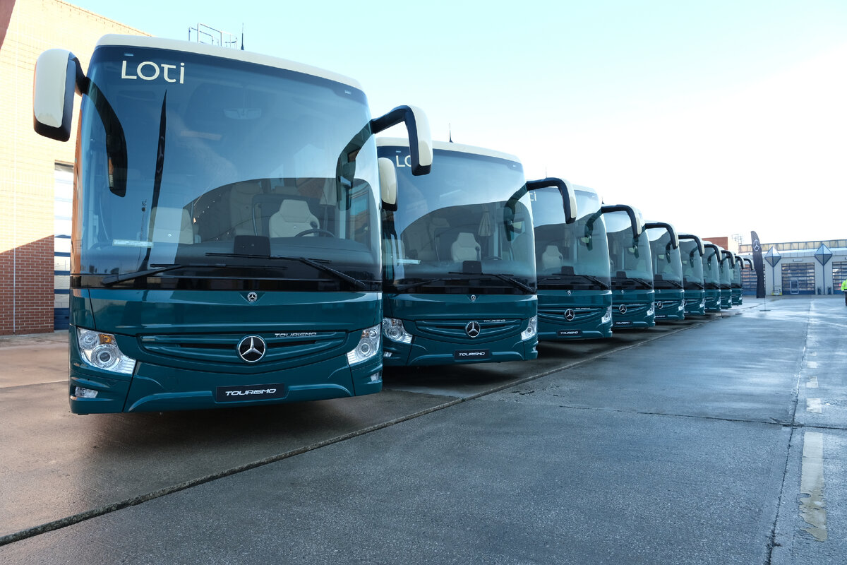 Mercedes Benz Tourismo салон 2020