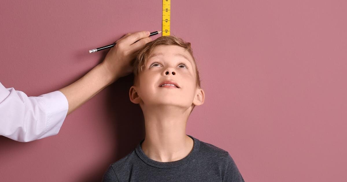 "На сколько я вырос?". Фото из открытых источников