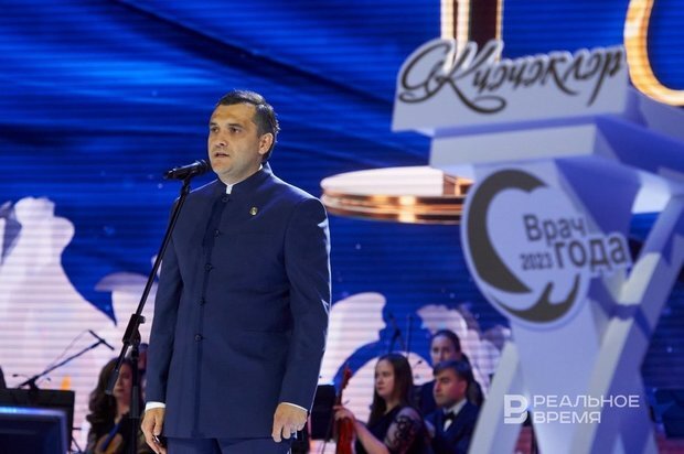 Для Марселя Миннуллина это были первые «Белые цветы» на посту главы ведомства. Фото: Динар Фатыхов/realnoevremya.ru 