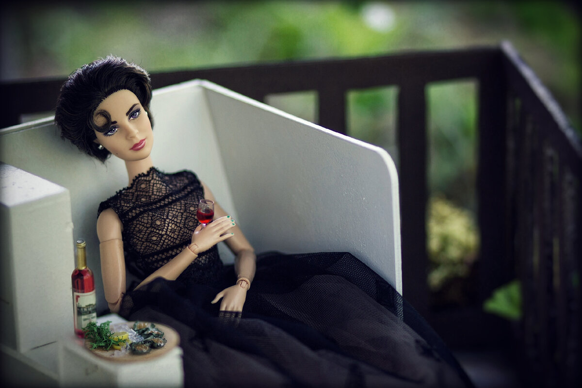 Графинюшка изволит отдыхать 