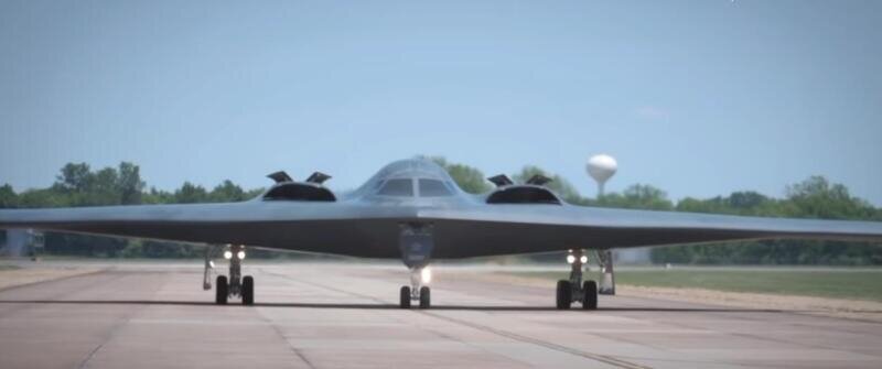   Самолет Northrop B-2 Spirit, на разработку которого потратили 20 млрд. долларов, считается самым дорогим в мире. Фото: YouTube.com