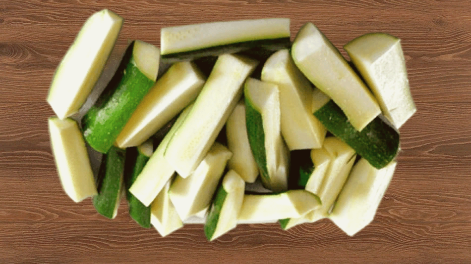 Сейчас натру брусочки солью.