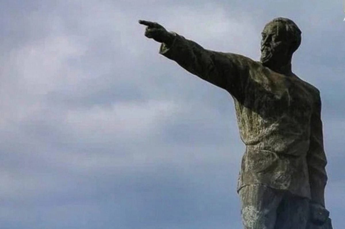    Памятник «железному Феликсу» и еще 40 мемориалов восстановят в Волгограде